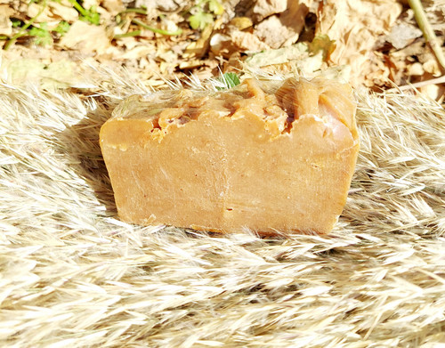 صابون شیر شتر ارگانیک و طبیعی مناسب پوست چرب